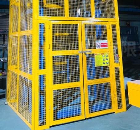 托里货梯可以安装在室外吗